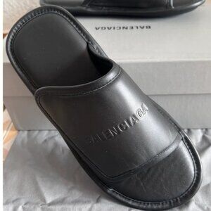 Balenciaga Home Leather /Velcrow Slides